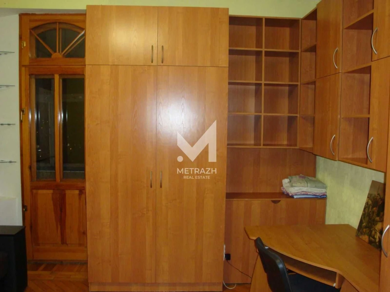 87452 | For Sale 2-bedroom apartment in a Stalinist building on Lesya Kurba Street