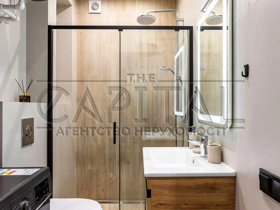 Apartment. Salutna St, Kyiv