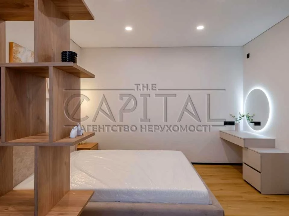 Apartment. Salutna St, Kyiv