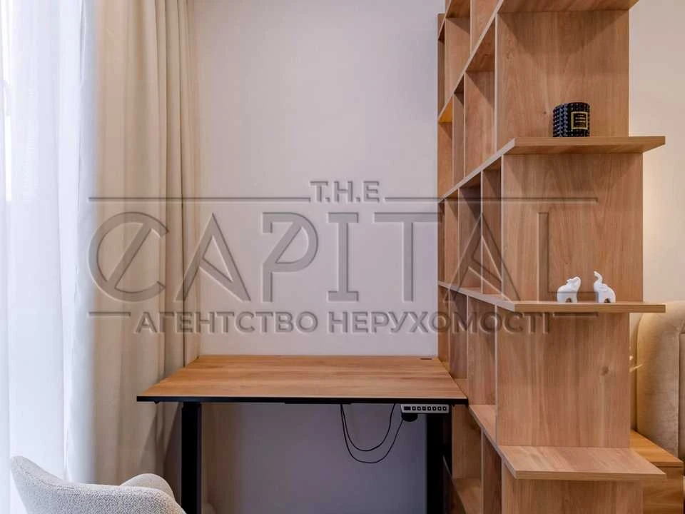 Apartment. Salutna St, Kyiv