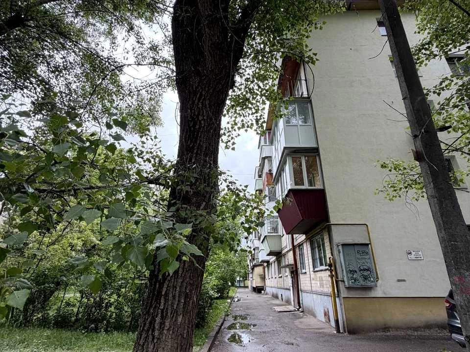 Квартира. Київ, Метробудівська вул.