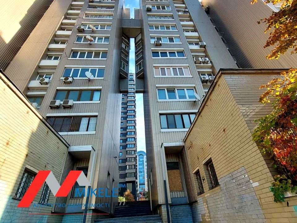 Квартира. Киев, улица Казимира Малевича