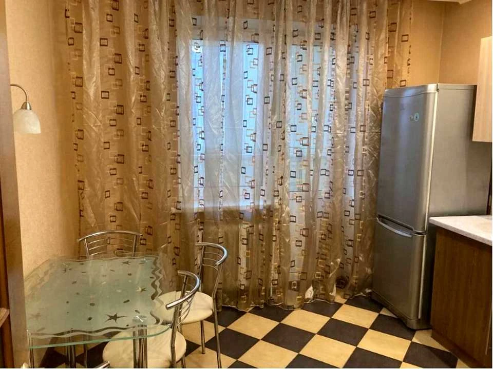 Квартира. Киев, улица Анны Ахматовой