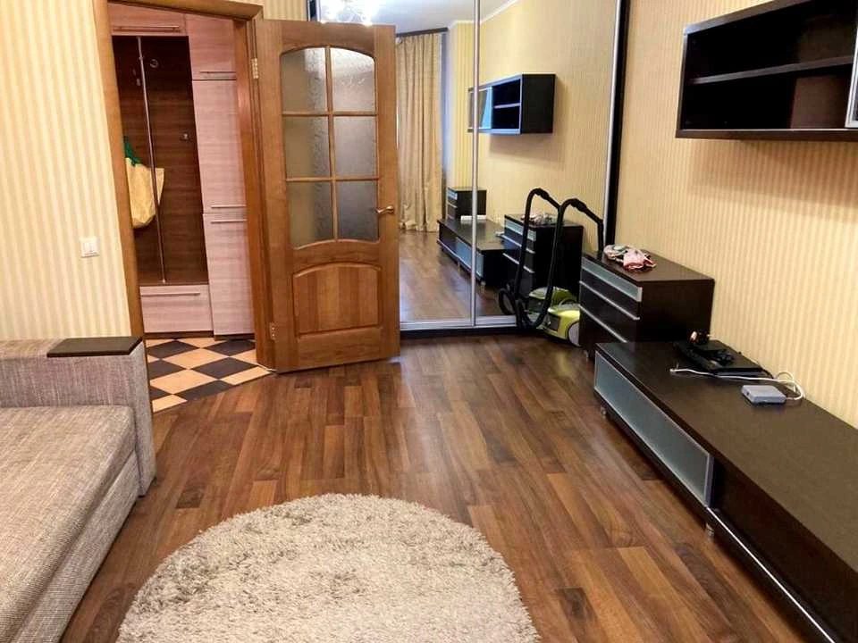 Квартира. Киев, улица Анны Ахматовой