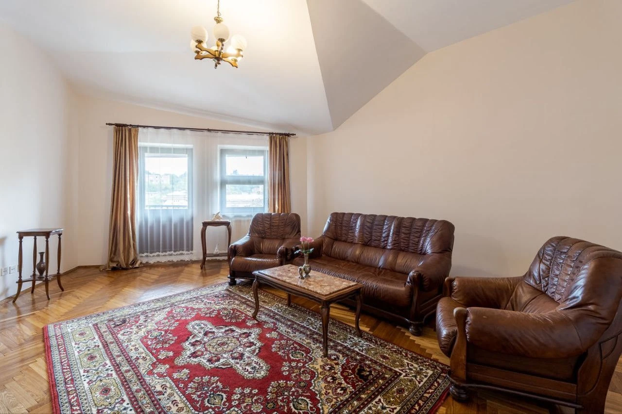 Sale of a 3-room apartment on Sventsickogo Street