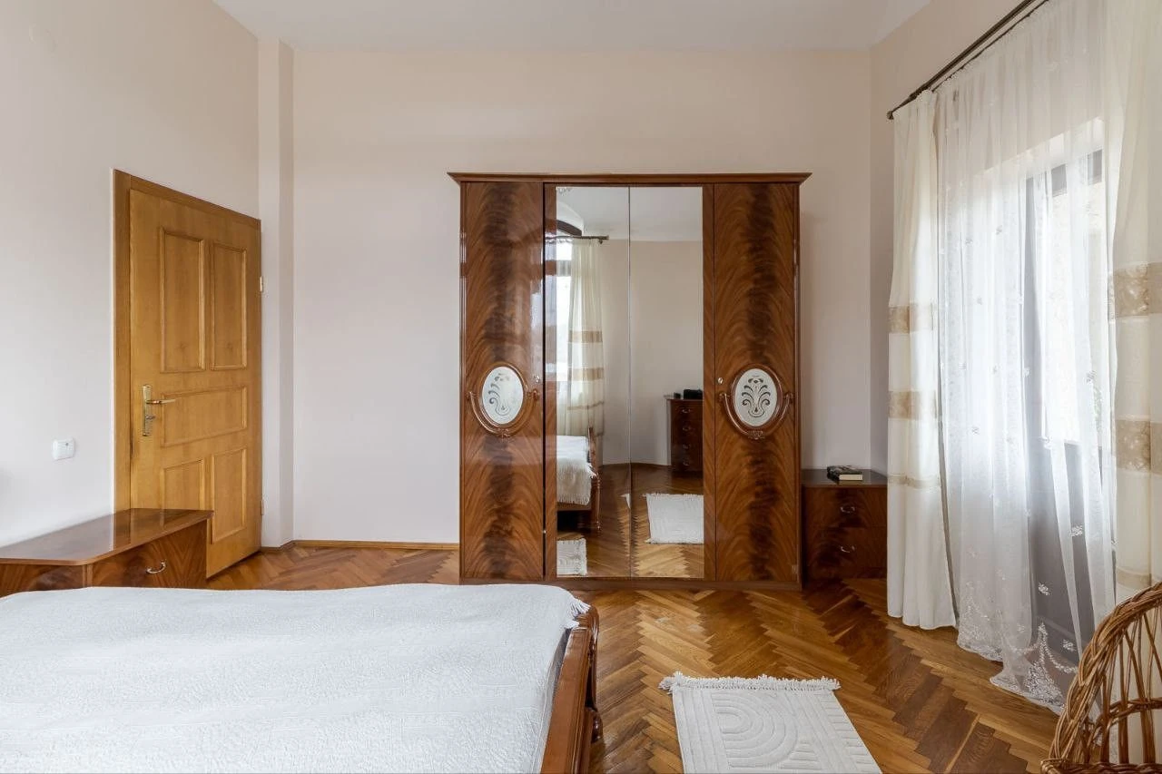 Sale of a 3-room apartment on Sventsickogo Street