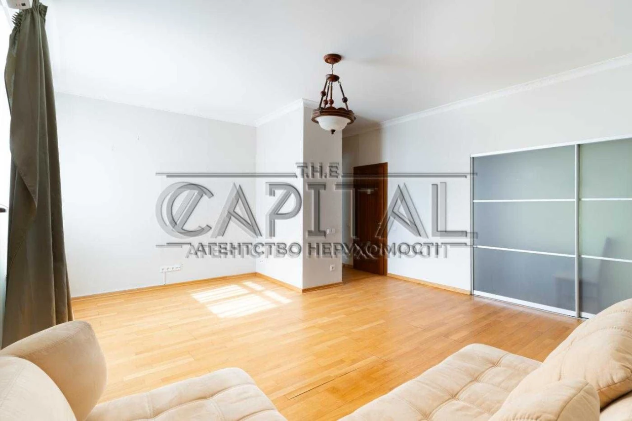 Apartment for sale in Pecersky, Konvalec Street