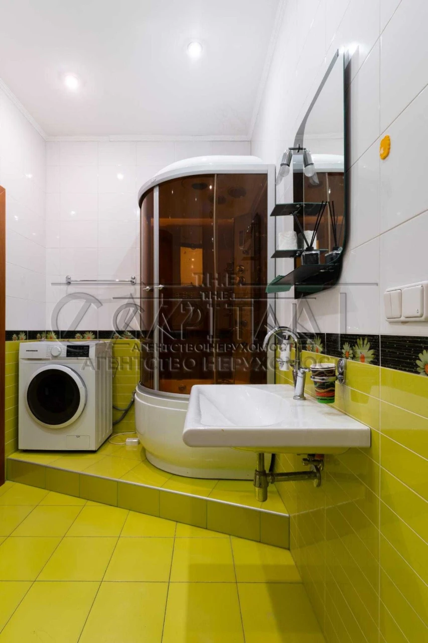 Apartment for sale in Pecersky, Konvalec Street