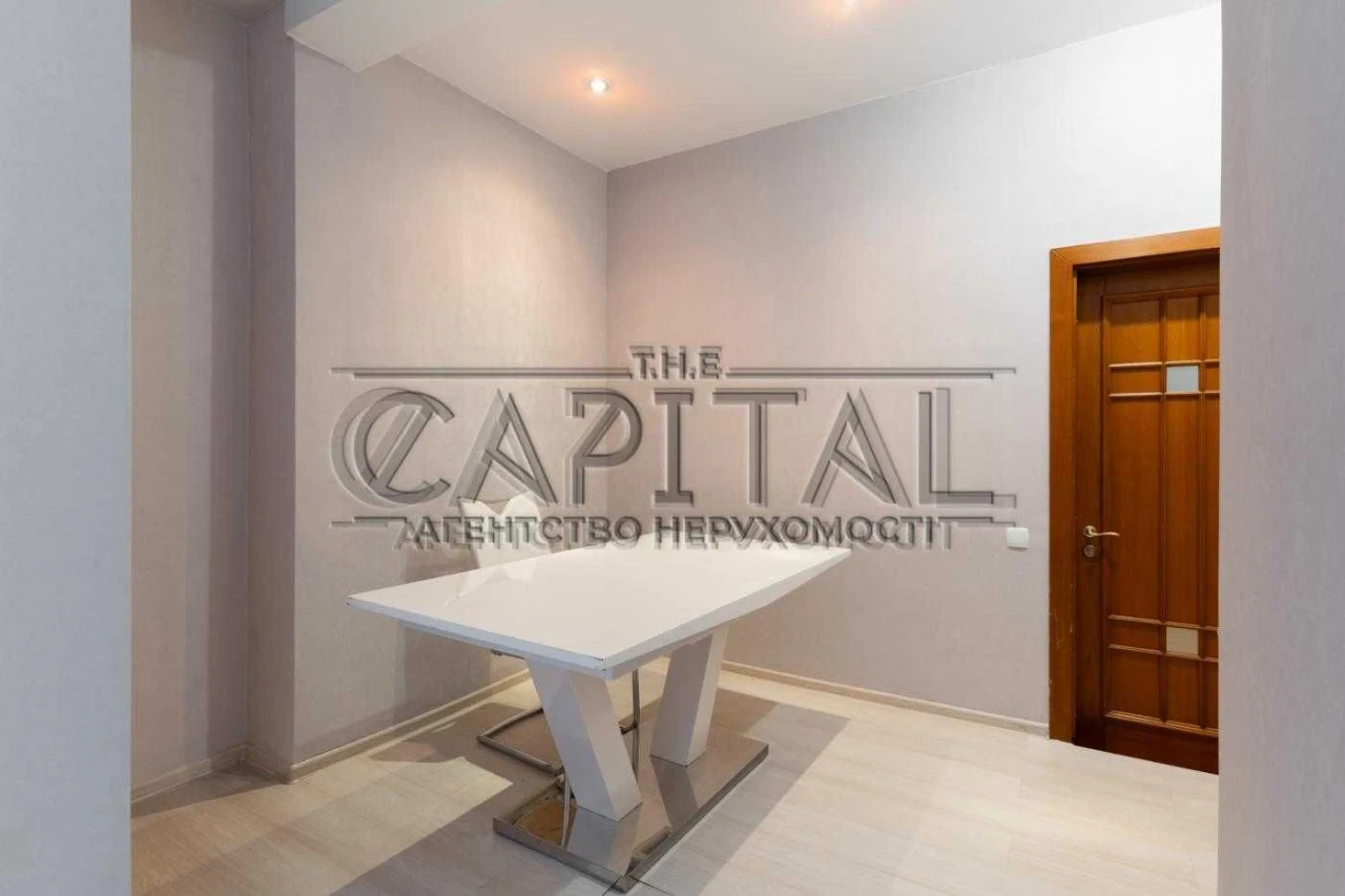 Apartment for sale in Pecersky, Konvalec Street