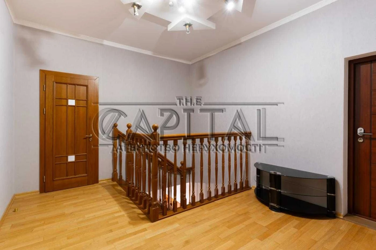 Apartment for sale in Pecersky, Konvalec Street