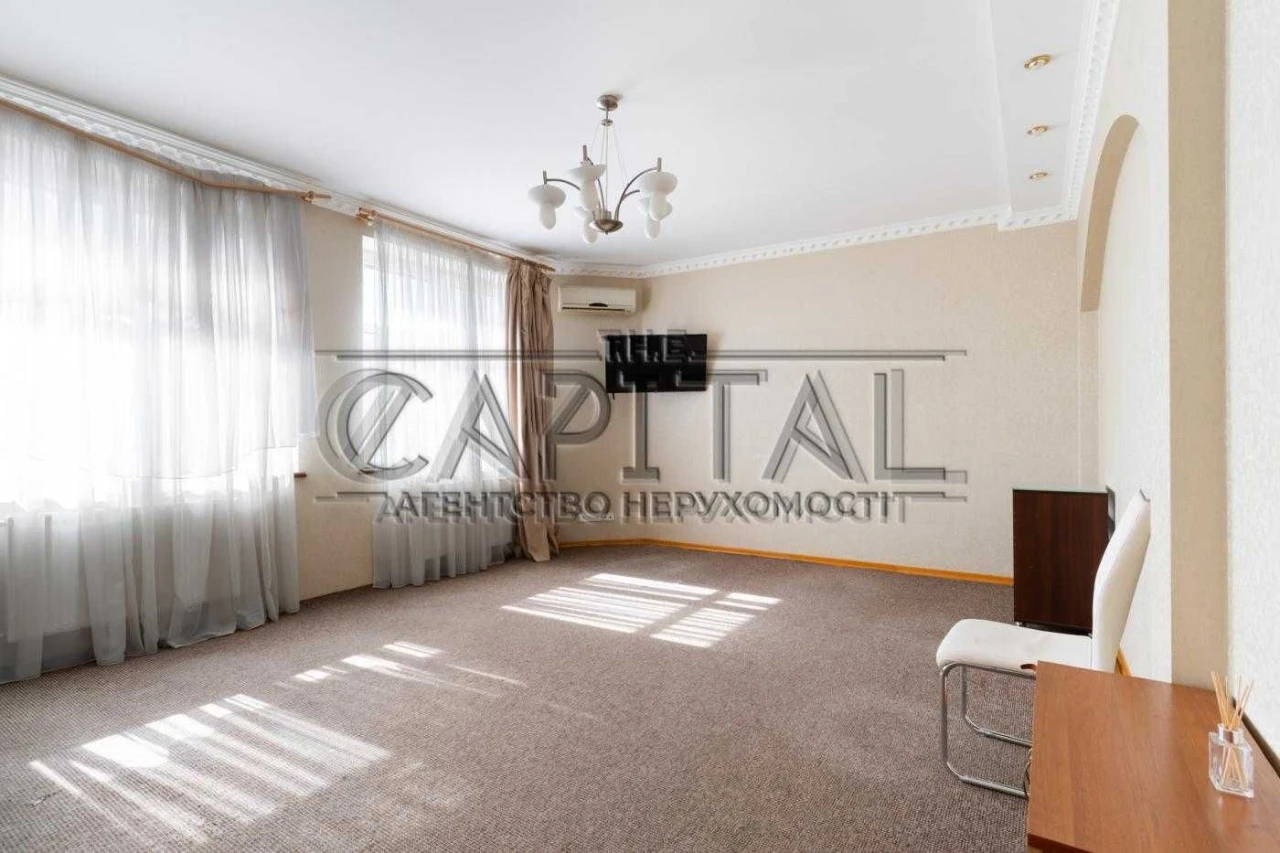 Apartment for sale in Pecersky, Konvalec Street