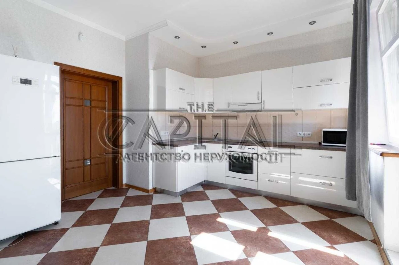 Apartment for sale in Pecersky, Konvalec Street