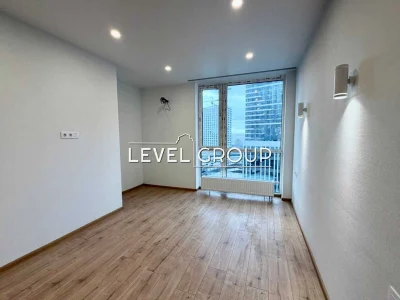 Sale of a 1-bedroom apartment in a prestigious residential complex