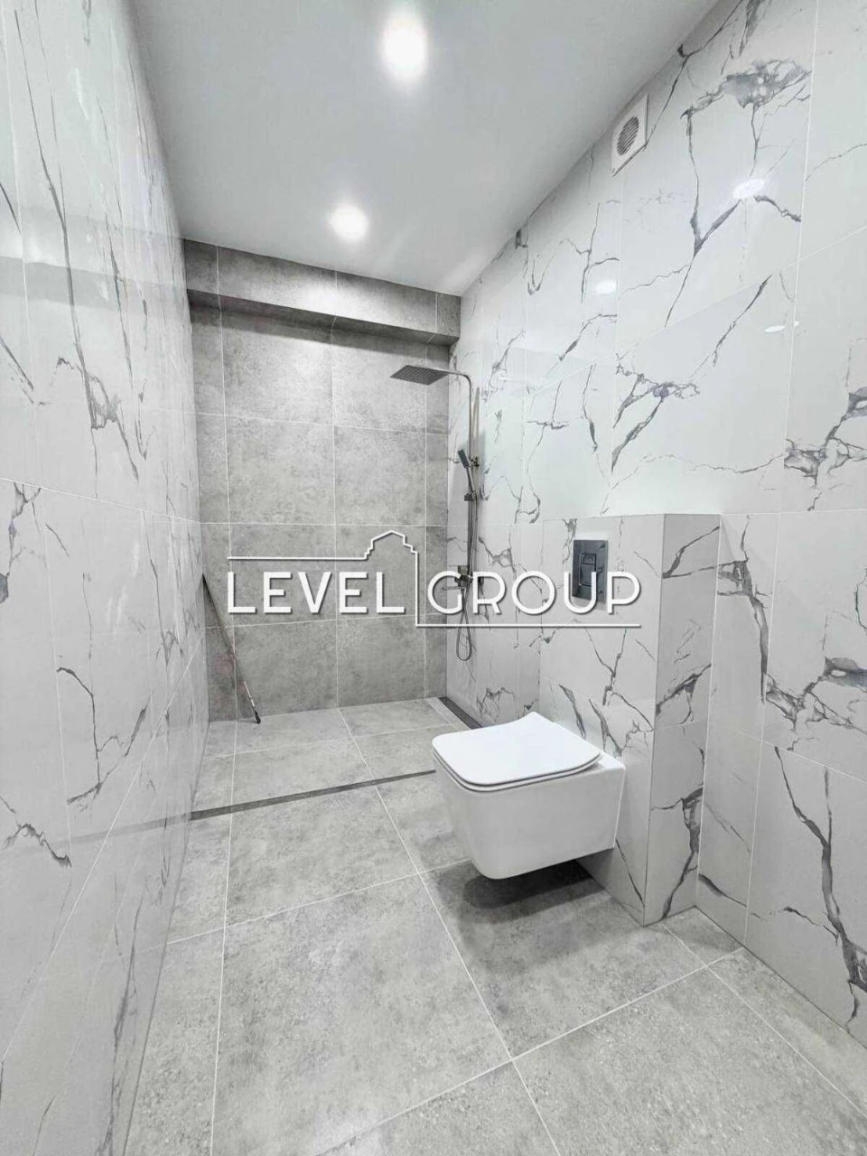 Sale of a 1-bedroom apartment in a prestigious residential complex