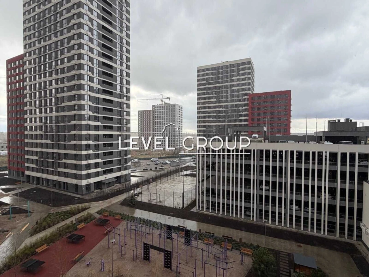 Sale of a 1-bedroom apartment in a prestigious residential complex