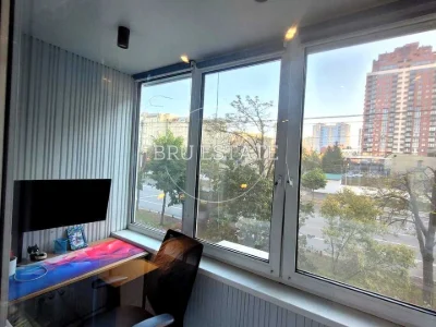 Apartment. Valeria Lobanovskogo Street, Kyiv