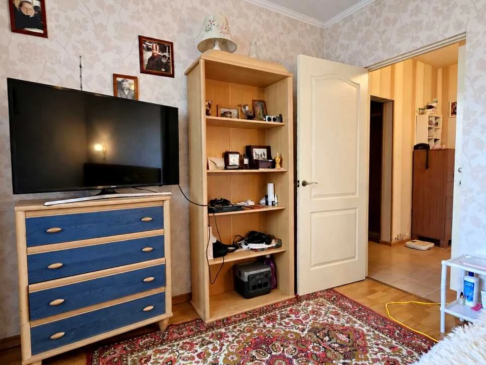 Apartment. Larisy Rudenko st., Kyiv