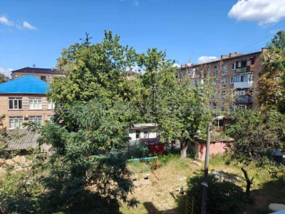 Sale of a 2-bedroom apartment, 45 sq m, 3rd floor, Kyiv – Excellent offer