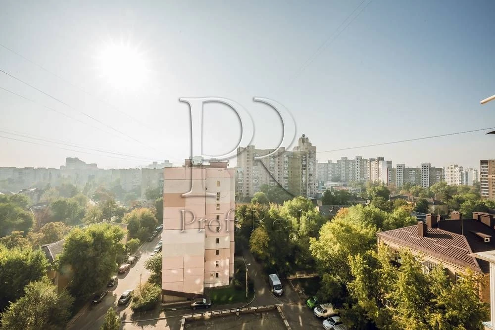 Продаж 3-кімнатній квартири, 76 м², вул. Ново-Дарницька, 6. Без комісії