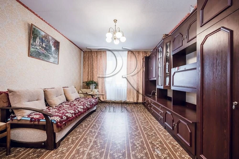 Продаж 3-кімнатній квартири, 76 м², вул. Ново-Дарницька, 6. Без комісії