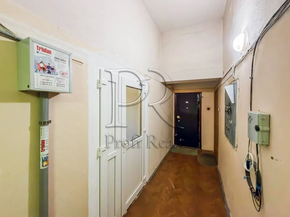 Продаж 3-кімнатній квартири, 76 м², вул. Ново-Дарницька, 6. Без комісії