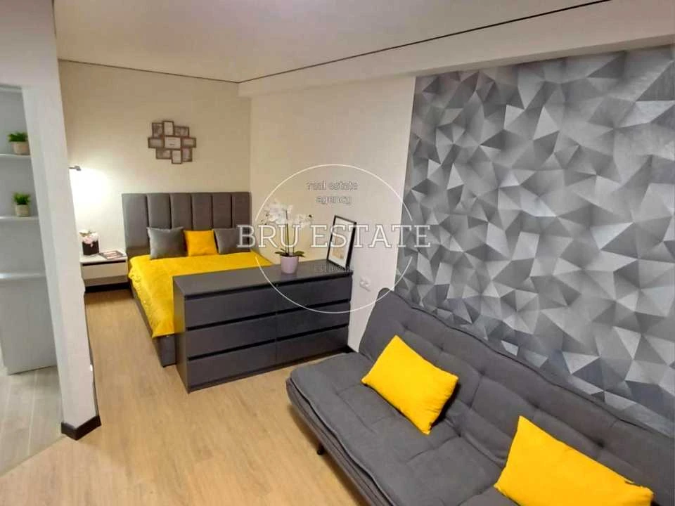 Apartment. Berezneva st., Kyiv