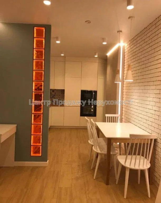 Продається 3-кімнатна квартира, 86 м², 21/26 поверхів, ЖК «Каховський», Київ