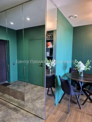 Продаж 2-кімн. квартири, 19/26 пов, 44/30/4 м², Київ – вигід