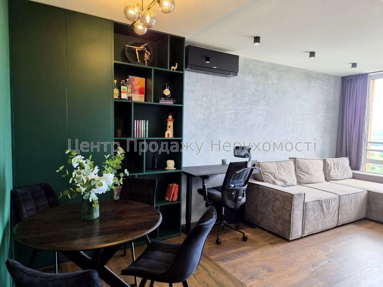 Продаж 2-кімн. квартири, 19/26 пов, 44/30/4 м², Київ – вигід