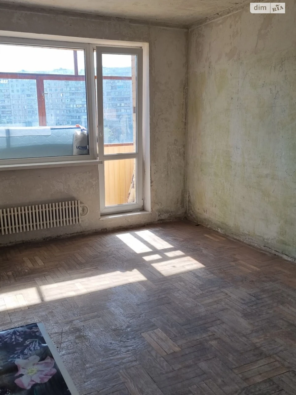 Продаж Квартири в мікрорайоні 337