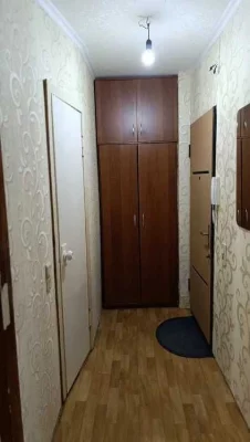 For Sale 1 room apartment 38 sq m Improved layout 3rd floor of 9 floors in Roganski