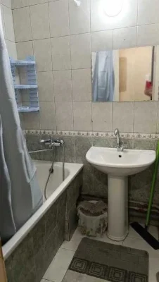 For Sale 1 room apartment 38 sq m Improved layout 3rd floor of 9 floors in Roganski