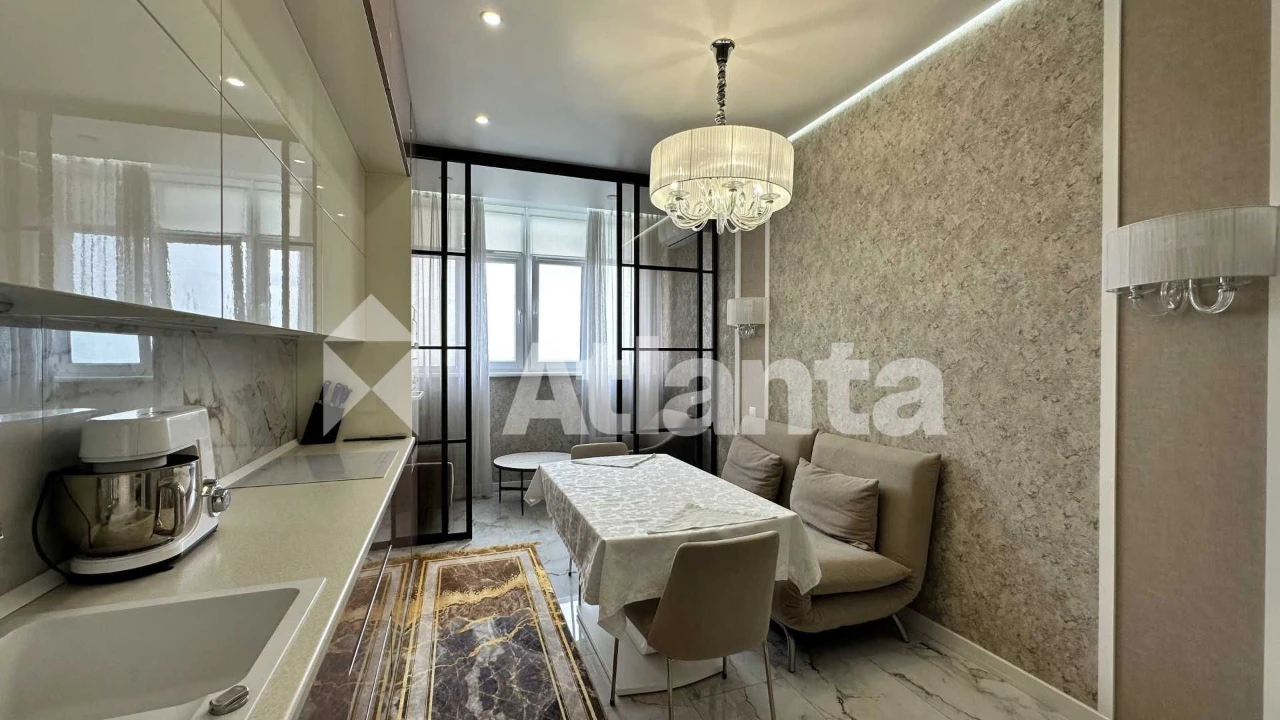 Пропонуємо 1-кімнатну квартиру, 56 м², Французький бульвар, вид на море