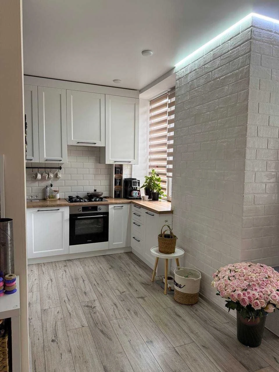 For Sale: 2-room apartment, Dneprovsky district, area
