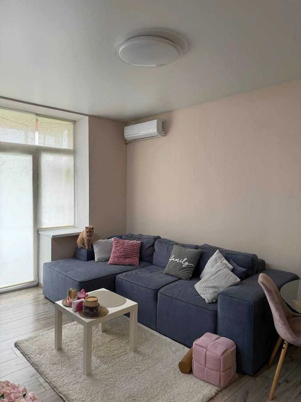 For Sale: 2-room apartment, Dneprovsky district, area