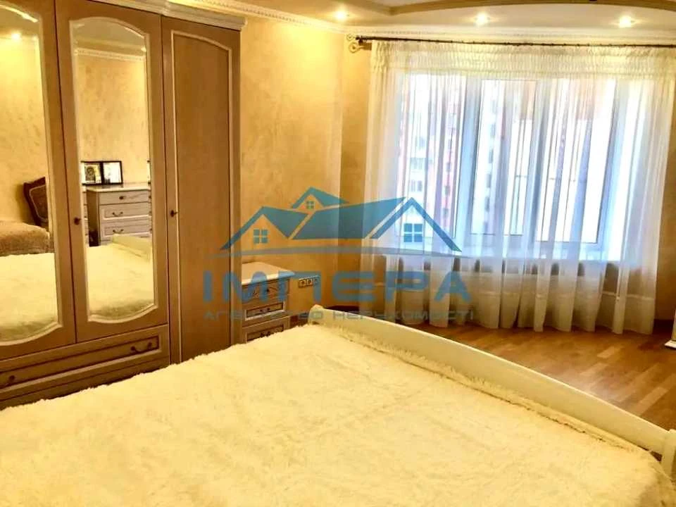 Квартира. Полтава, бульвар Богдана Хмельницького