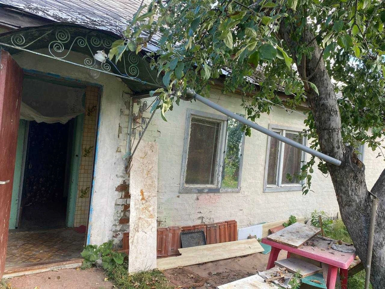 House with a large plot in the city !!