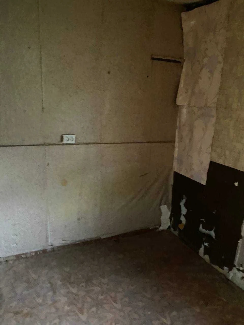 House with a large plot in the city !!