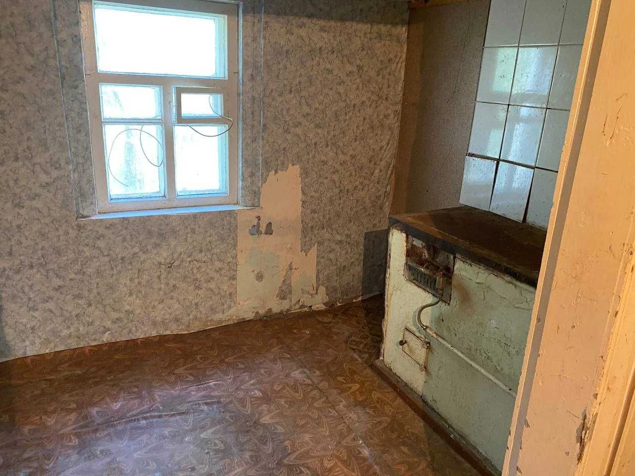 House with a large plot in the city !!