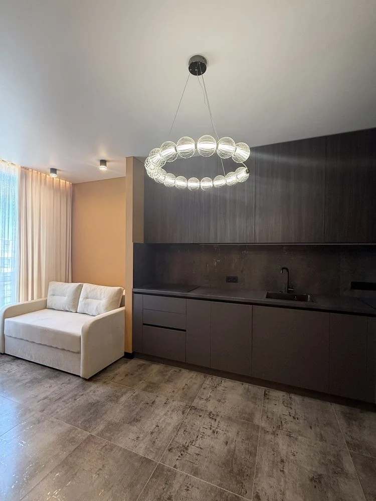 Sale of a 1.5-room apartment of 43 sq.m with a balcony in the KRONA house residential complex