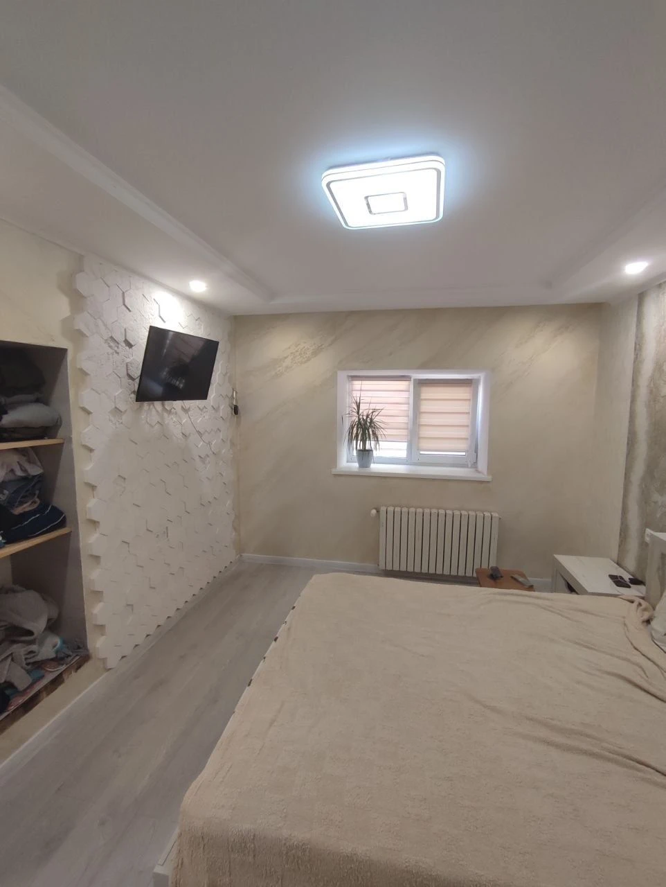 Sale of a 2-room apartment in a courtyard (Residential complex)