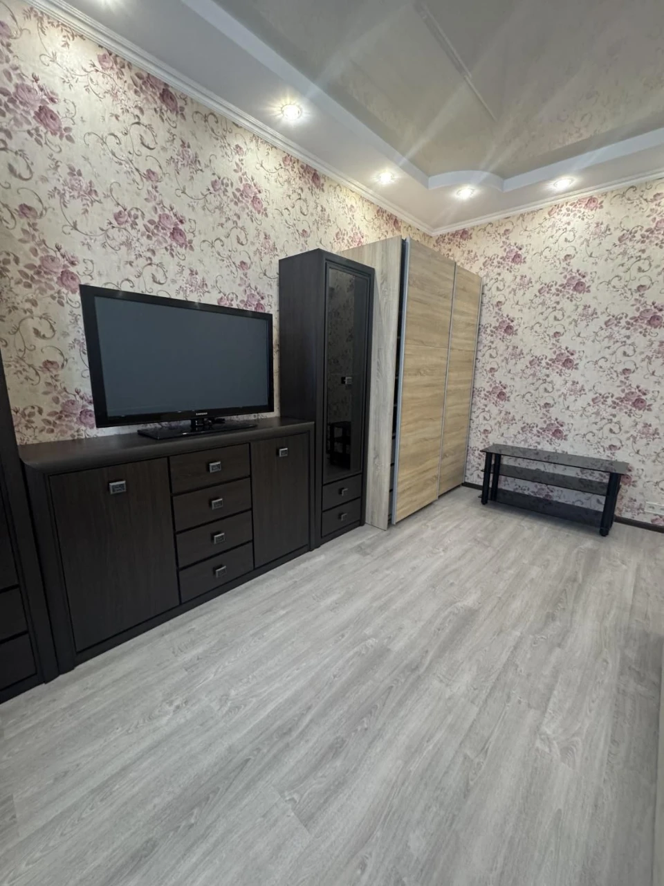 Продам 2-к квартиру с ремонтом в ЖК Альтаир-1, Таирова (3-31