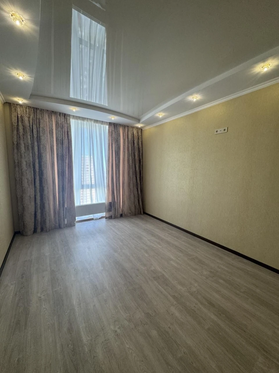 Продам 2-к квартиру с ремонтом в ЖК Альтаир-1, Таирова (3-31
