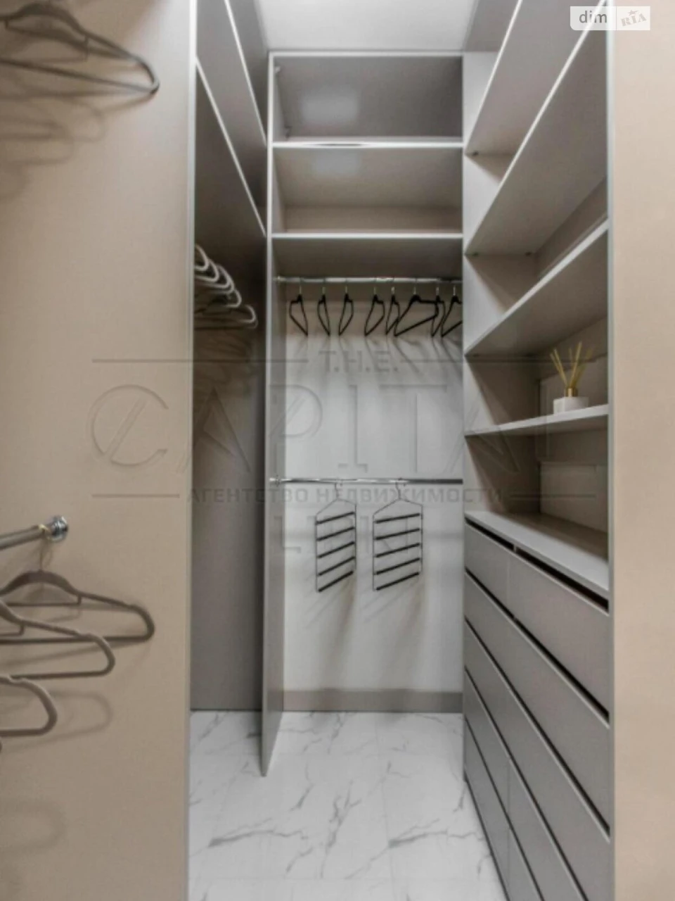 Long-Term Rental Apartment, Chorna Hora