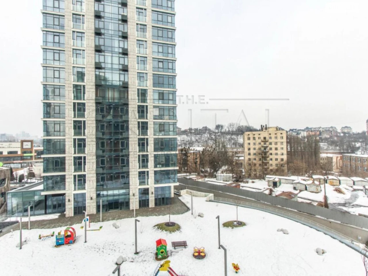 Long-Term Rental Apartment, Chorna Hora