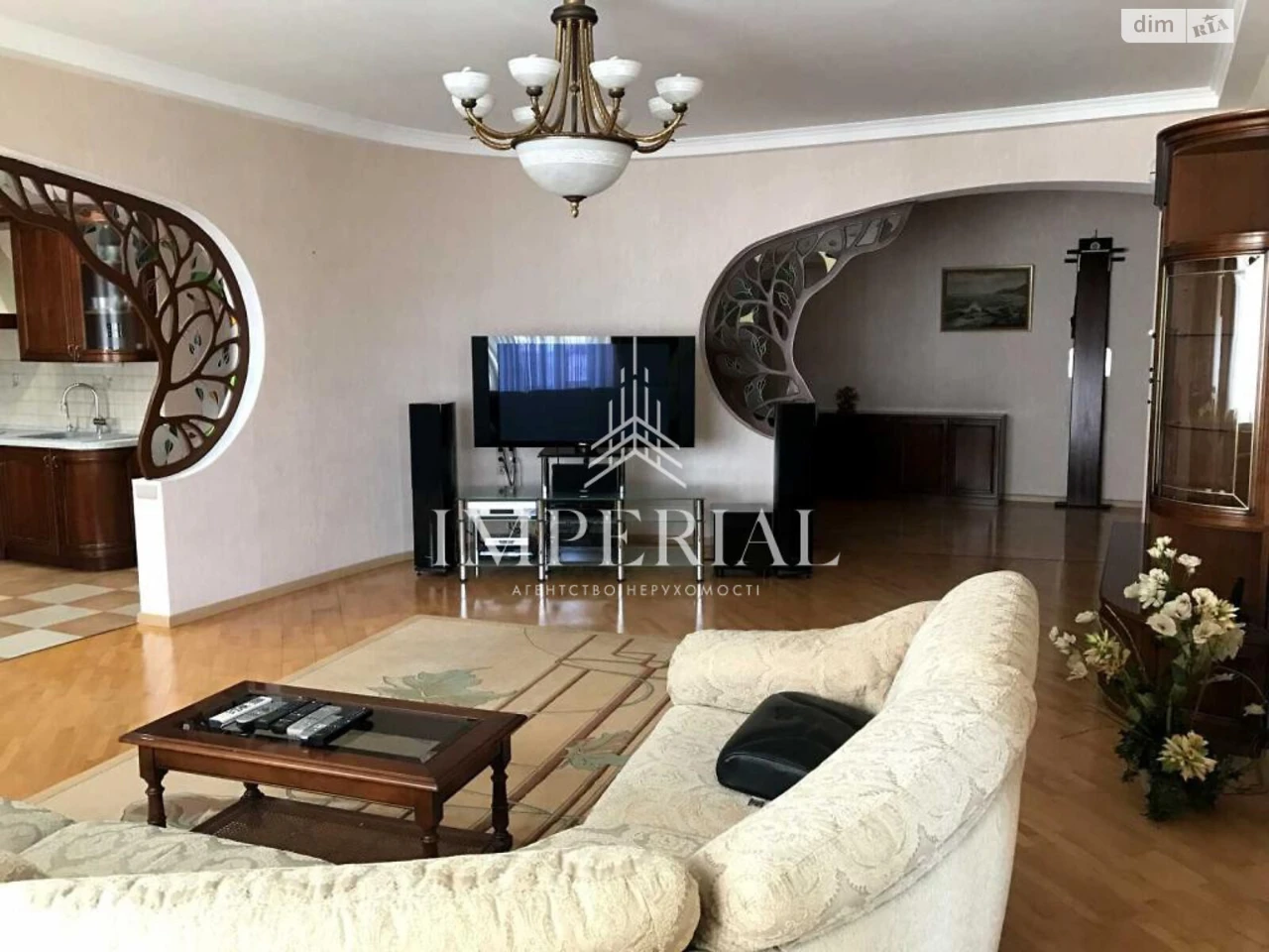 Long-Term Rental Apartment in Pecerskyi