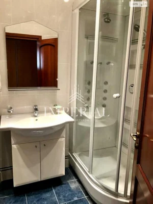 Long-Term Rental Apartment in Pecerskyi