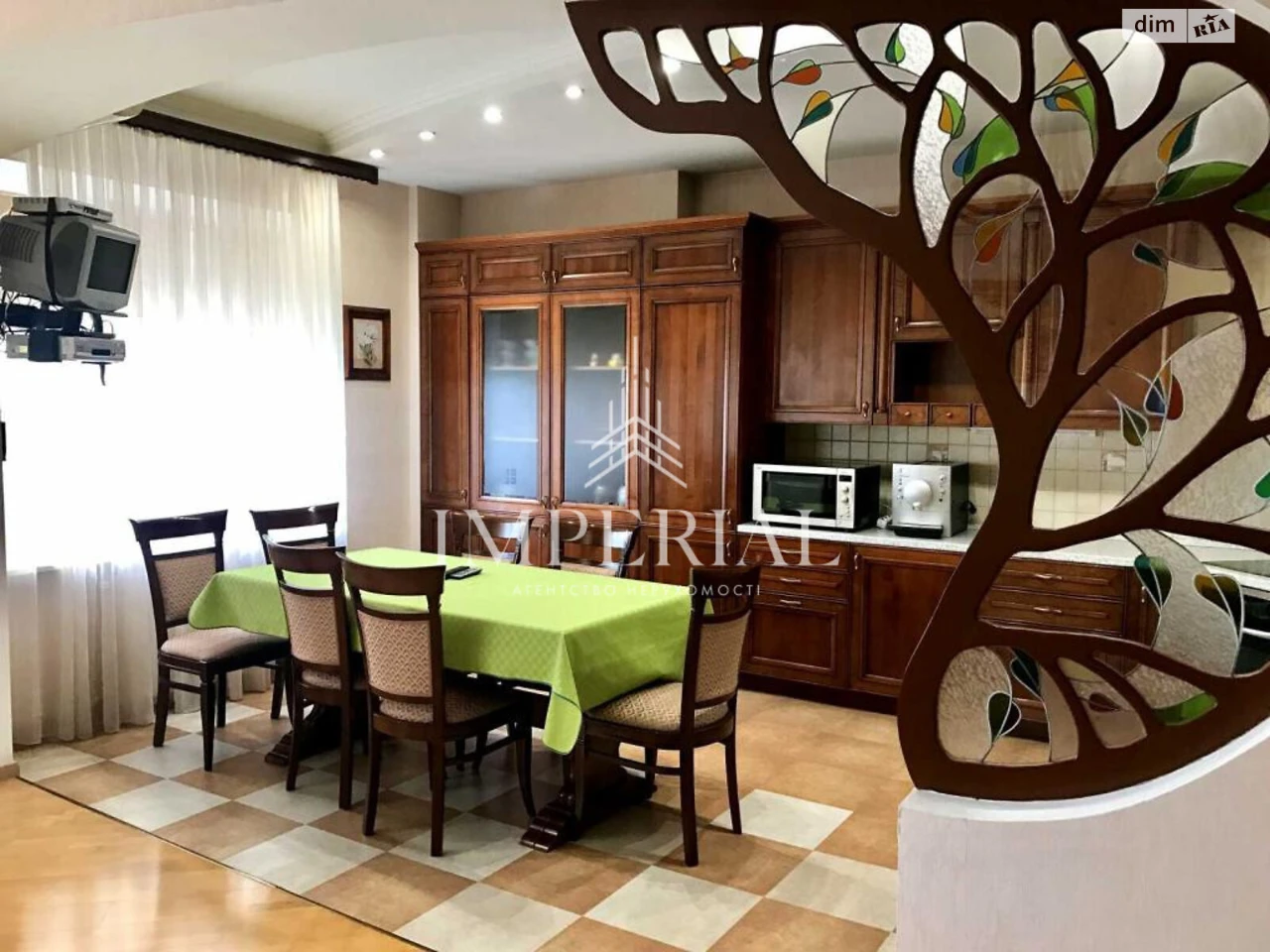 Long-Term Rental Apartment in Pecerskyi