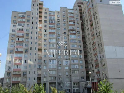 Long-Term Rental Apartment in Pecerskyi