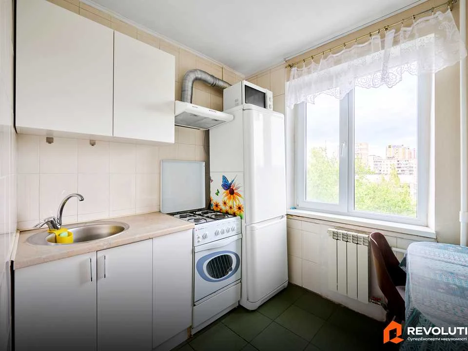 Квартира. Київ, Пантелеймона Куліша, 3